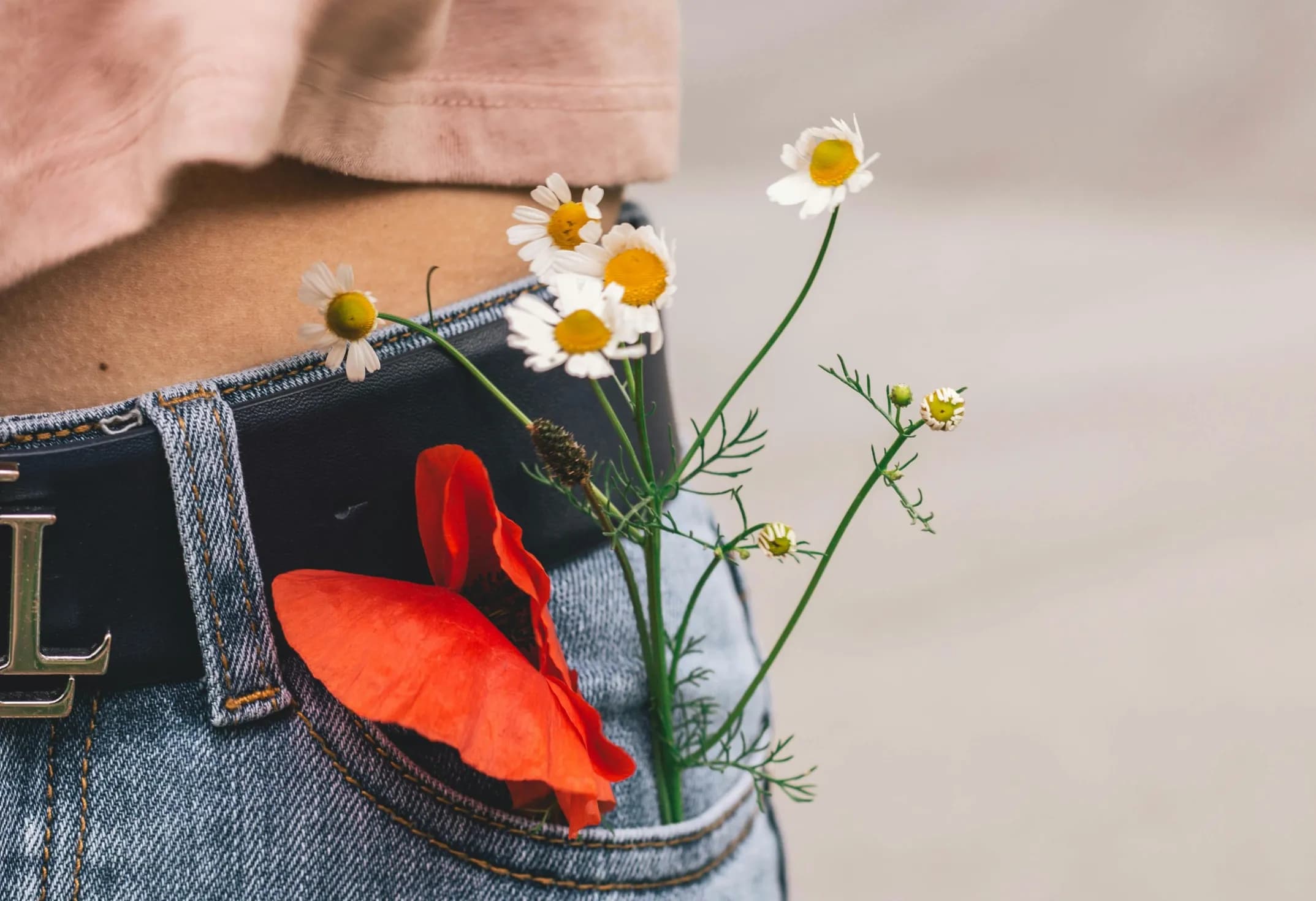 Wingman - pocket full of flowers